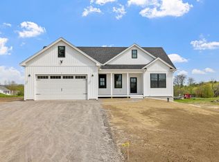 7 Dairy Ln, Northfield, NH 03276