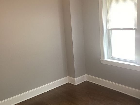 4th image of 7433 S Eggleston Ave