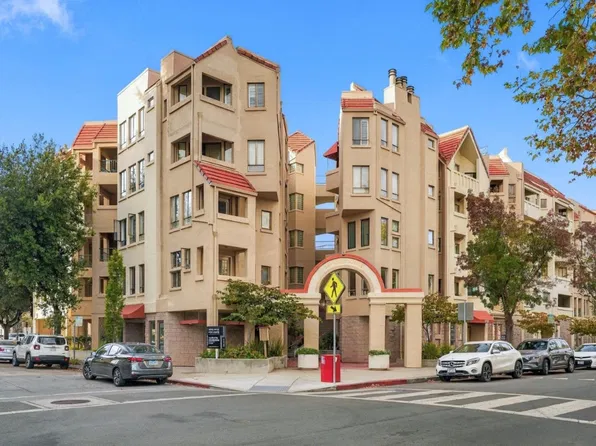 365 Forest Ave APT 2F, Palo Alto, CA 94301