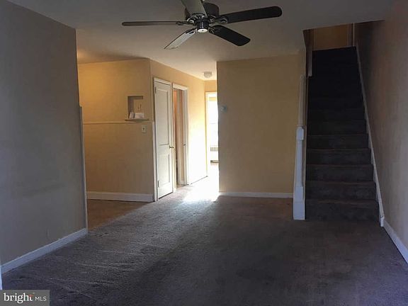 2nd image of 1155 Callowhill St