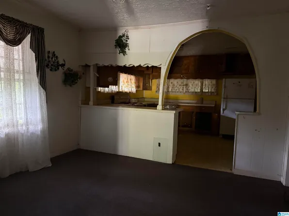 409 H St, Anniston, AL 36207