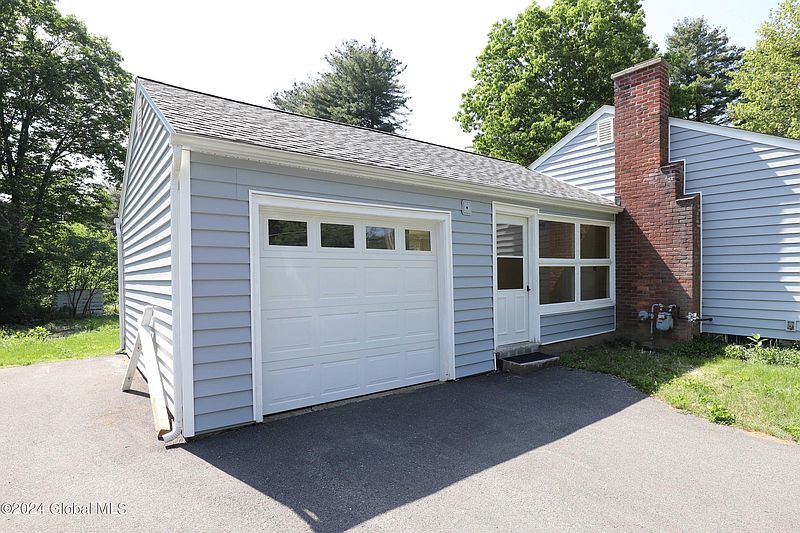 2nd image of 71 Scotch Bush Road