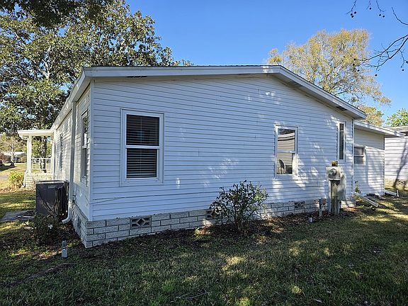 3rd image of 2349 Pebble Beach Rd