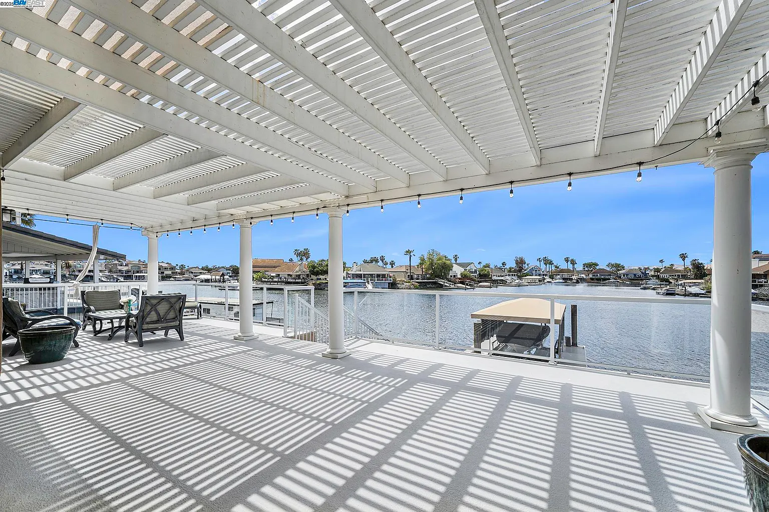 4892 South Pt photo 1
