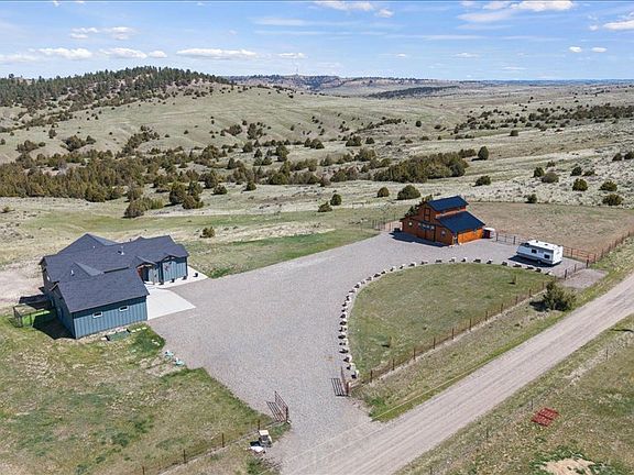3rd image of 1873 Weldon Rd