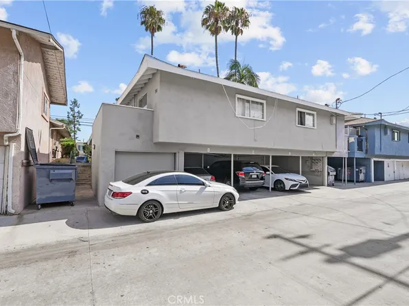 741 W 18th St, Costa Mesa, CA 92627