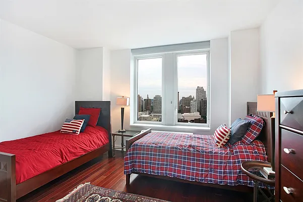 Rented by Corcoran | media 31