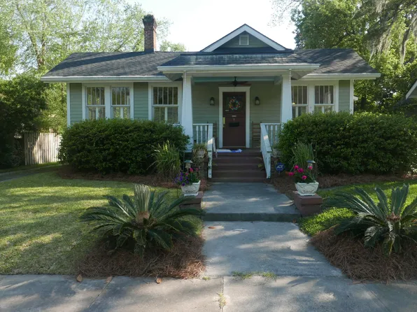 229 E 51st St, Savannah, GA 31405