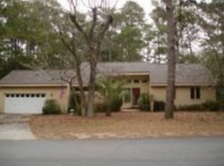 138 Cedar Rd, Pine Knoll Shores, NC 28512