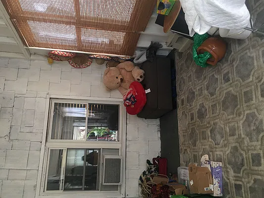 Rented by Amorelli Realty | media 2