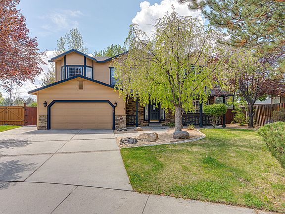 3rd image of 3221 Segura Ct