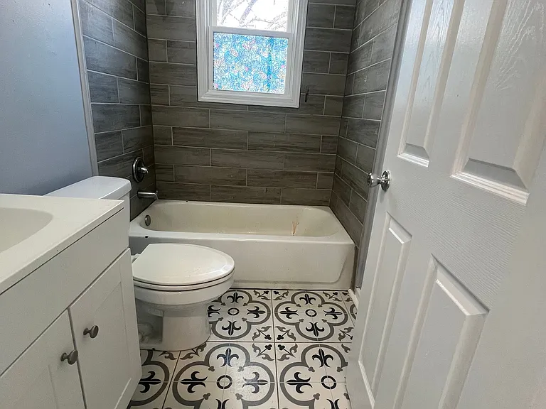 4000 Churchman Ave — Photo 6