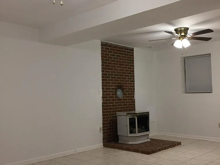 10114 Tyler Ct — Photo 24