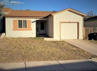 6210 Gunshot Pass Dr, Colorado Springs, CO 80917