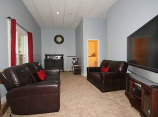 7023 N Mercier Ct, Kansas City, MO 64118