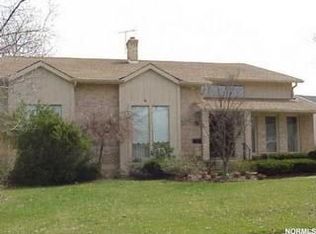 2417 Beachwood Blvd, Beachwood, OH 44122