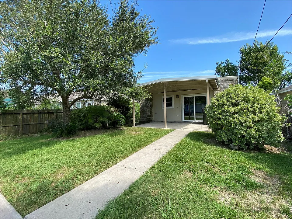 3815 Putnam Dr