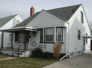 3823 16th St, Wyandotte, MI 48192