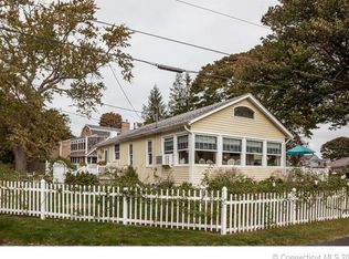 8 Beach View Ave, Old Saybrook, CT 06475