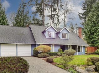 7580 86th Ave SE, Mercer Island, WA 98040