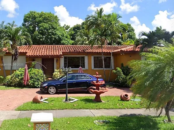 7375 NW 4th St, Miami, FL 33126