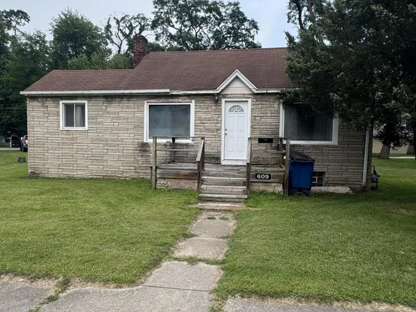609 Pleasant Ave, Michigan City, IN 46360