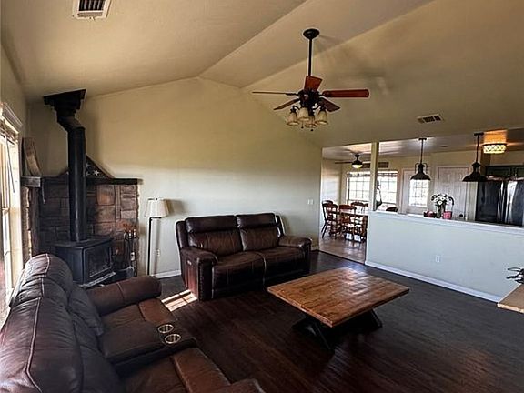 3rd image of 75411 S 4749th Rd