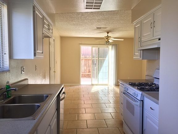 5th image of 7139 Baranga Dr