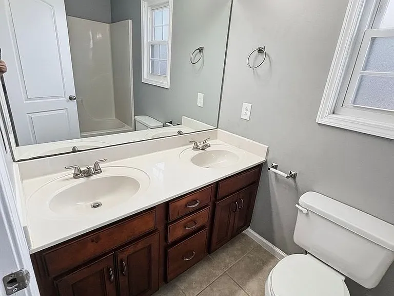 1569 Apache Way — Photo 14
