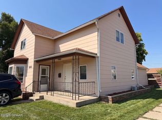 900 Adams Ave, Harvey, ND 58341
