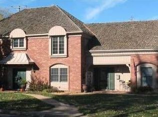 442 Beechwood Rd, Salina, KS 67401