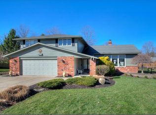 1036 Brainard Rd, Highland Heights, OH 44143