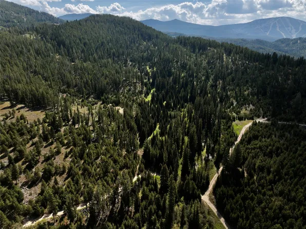 Nhn Bell Trl, Philipsburg, MT 59858