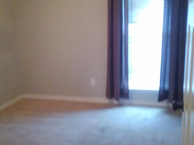 9629 Estate Dr — Photo 7
