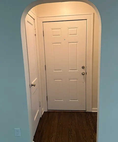 514 N Court St — Photo 18
