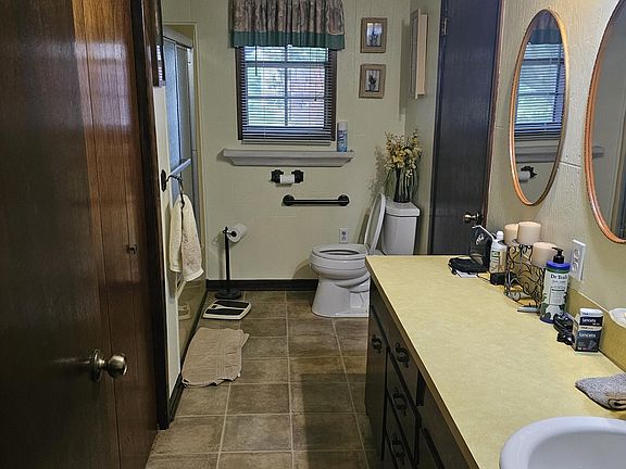 5th image of 5605 Leona Dr