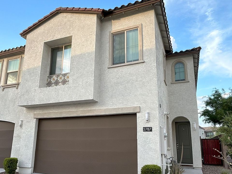 1st image of 2787 S Chippewa Dr