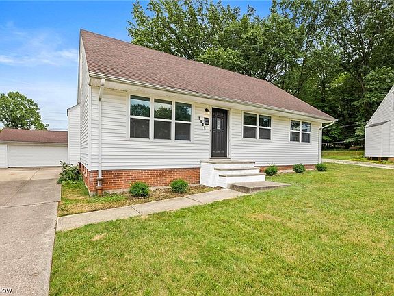 2nd image of 6113 Sun Ray Dr
