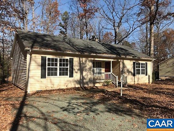 2nd image of 621 Jefferson Dr