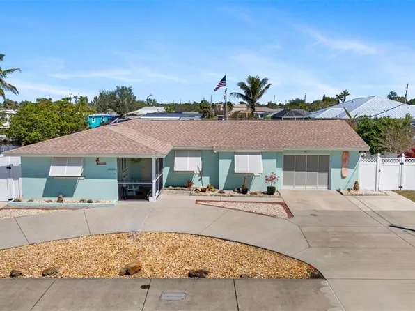 21184 Edgewater Dr, Pt Charlotte, FL 33952