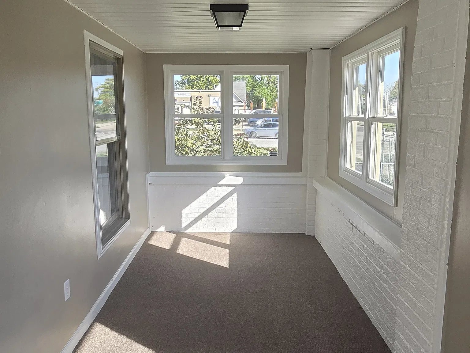 3 bed, 1066 sqft, $1,300 — Photo 3