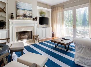 17 Heritage Ct, Hilton Head Island, SC 29928