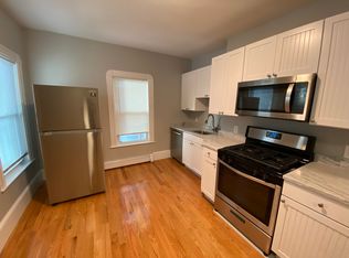 73 Hall Ave #1R, Somerville, MA 02144