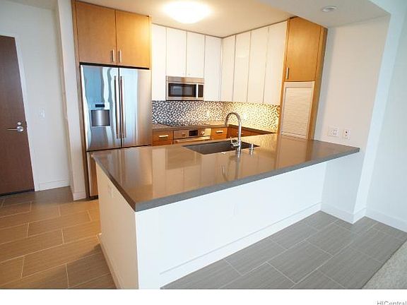2nd image of 600 Ala Moana Blvd #3609