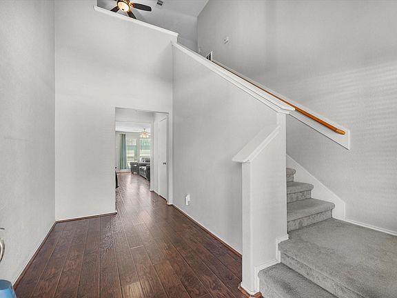 3rd image of 24302 Sandhill Trails Ct