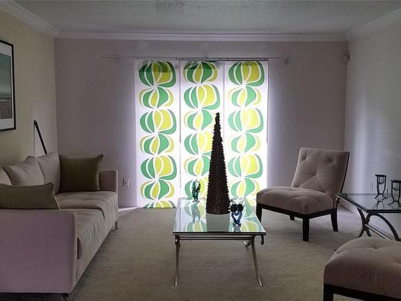 3rd image of 1920 Conway Rd #6