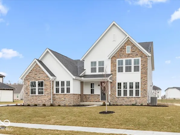 12212 Tidecrest Dr, Fishers, IN 46037