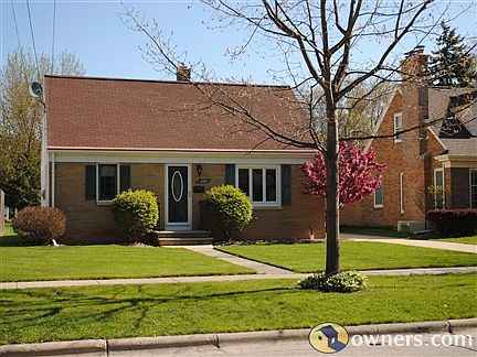5th image of 1154 Kellogg St