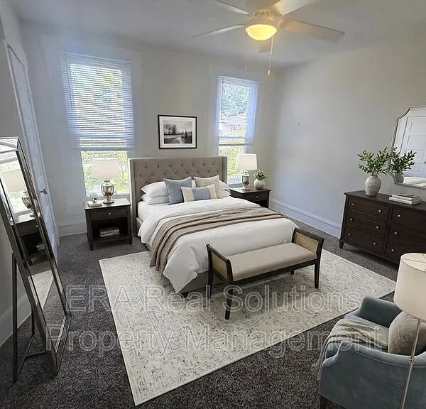 1531 Richmond Ave — Photo 5