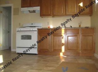 71 Dana St #1R, Cambridge, MA 02138